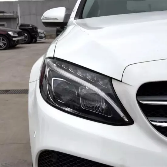 Mercedes C Serisi W205 C200d Sağ Far Camı 2014-2018 Wender